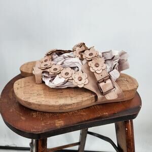 b.o.c. Born Lyra Comfort‎ Sandals Floral Pink Size 11
